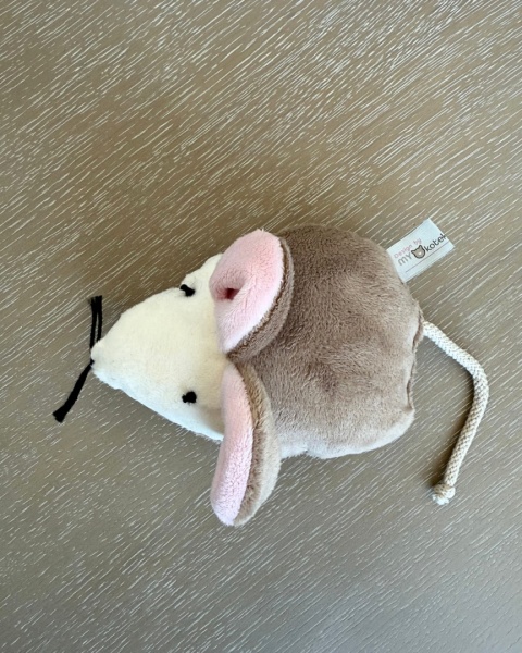 Myszka Kopacz 17 cm z kocimiętką oraz sekretną mieszanką ziół, Design By Mykotek