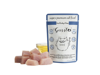 GUSSTO Świeża Indyk z tuńczykiem, karma premium saszetka 85g GUSSTO Świeża Indyk z tuńczykiem, karma premium saszetka 85g